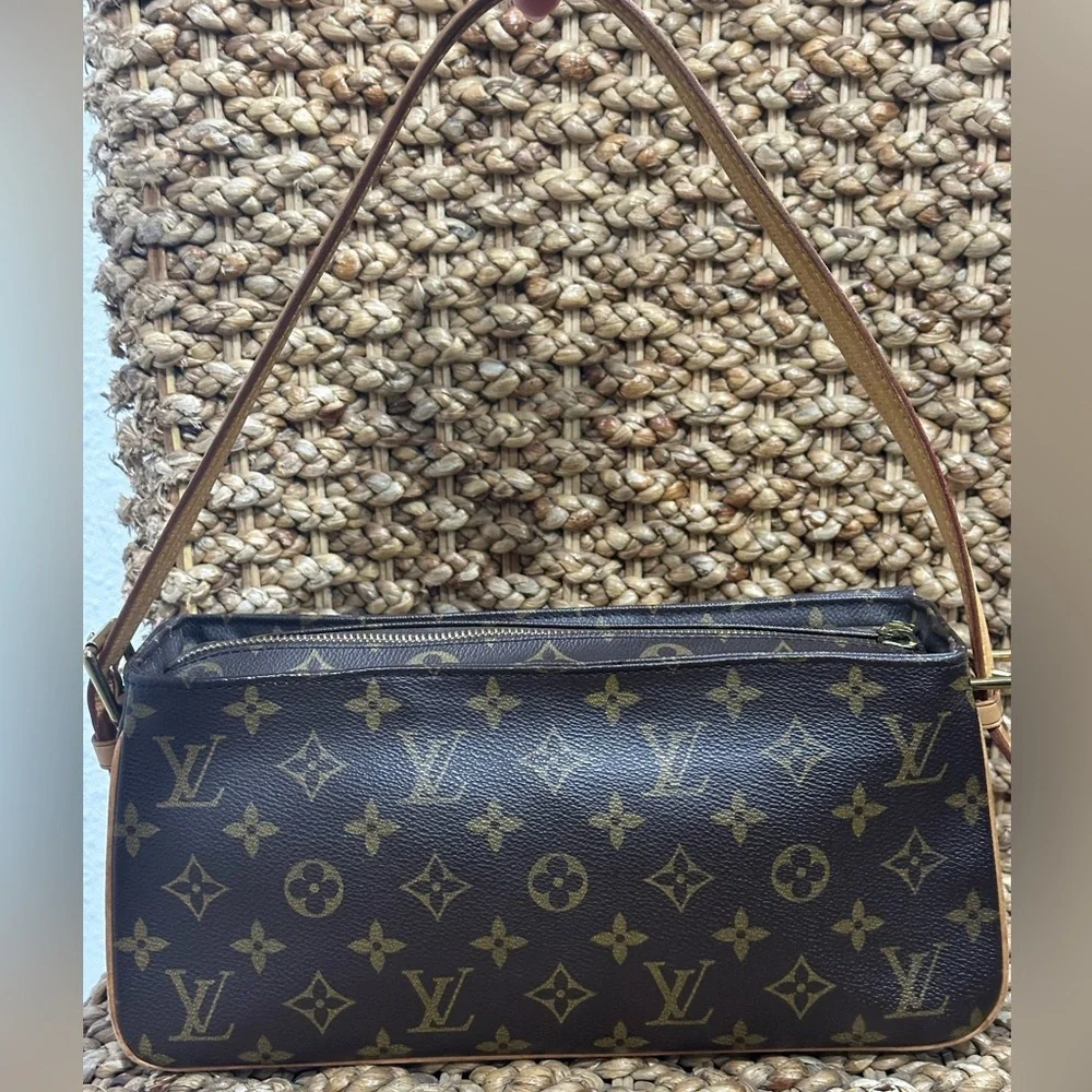 Louis Vuitton‎ Viva Cite MM